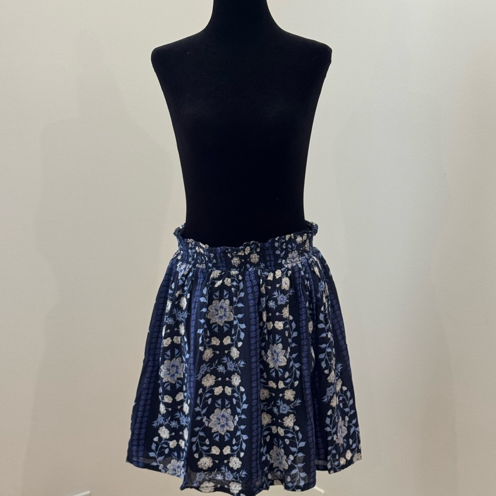 Old Navy Floral Blue Mini Skirt